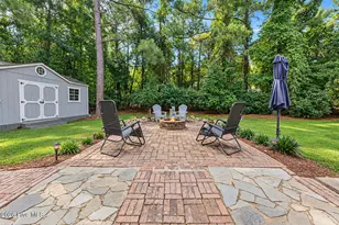 201 Madison Ct, Swansboro, NC 28584 - Photo 47