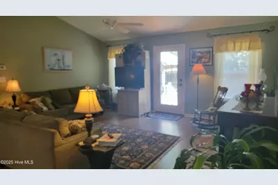 5875 Lycia Lane SW, Ocean Isle Beach, NC 28469 - Photo 9