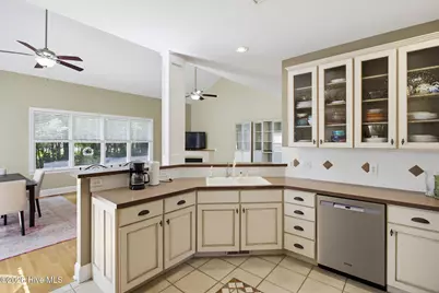 8117 Mason Ridge Lane, Wilmington, NC 28409 - Photo 9