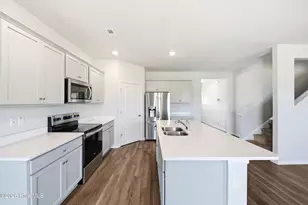 145 N Farmhouse Dr, Wilmington, NC 28411 - Photo 15