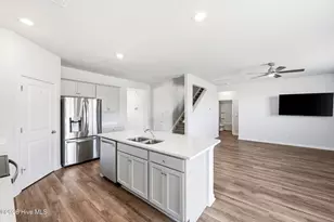 145 N Farmhouse Dr, Wilmington, NC 28411 - Photo 13