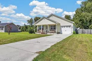 121 Woodbury Farm Dr, Jacksonville, NC 28540 - Photo 3