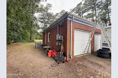 2015 N Road Street, Elizabeth City, NC 27909 - Photo 5