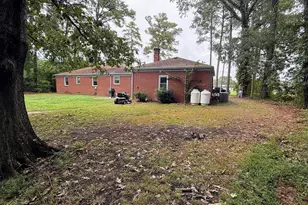 2015 N Road St, Elizabeth City, NC 27909 - Photo 9