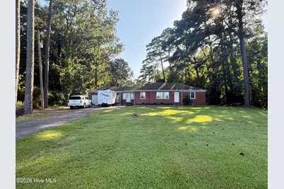 2015 N Road Street, Elizabeth City, NC 27909 - Photo 1