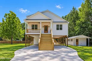 203 Sand Dollar Ln, Hampstead, NC 28443 - Photo 1