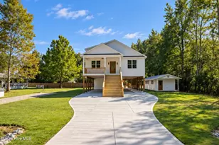203 Sand Dollar Ln, Hampstead, NC 28443 - Photo 3