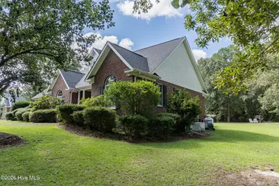 2509 3rd Avenue, Elizabethtown, NC 28337 - Photo 5