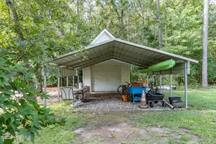 2509 3rd Ave, Elizabethtown, NC 28337 - Photo 17