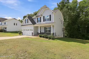 4616 Scenic Pines Dr, Hope Mills, NC 28348 - Photo 3