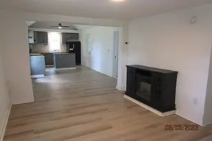 424 Louise St, Winfall, NC 27985 - Photo 3