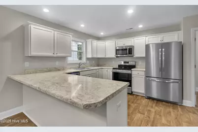 146 Monterey Circle, New Bern, NC 28562 - Photo 9