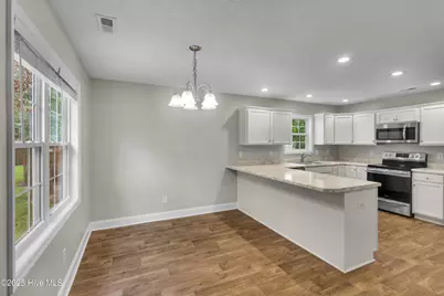 146 Monterey Circle, New Bern, NC 28562 - Photo 7