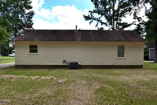 728 Salisbury Dr, Rocky Mount, NC 27801 - Photo 15