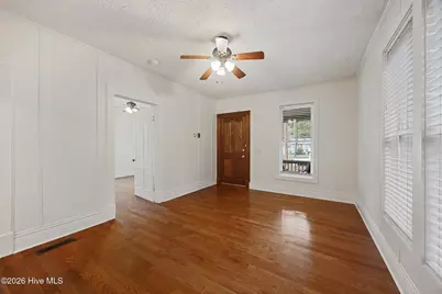 390 W Connecticut Avenue, Southern Pines, NC 28387 - Photo 7