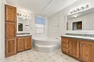 668 Old Hertford Hwy, Elizabeth City, NC 27909 - Photo 15