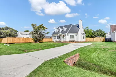 507 Commons Way, Wilmington, NC 28409 - Photo 1