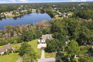 706 W Wilson Creek Dr, Trent Woods, NC 28562 - Photo 5