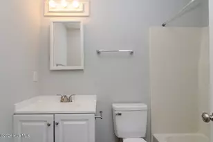 819 Varsity Dr, Wilmington, NC 28403 - Photo 13