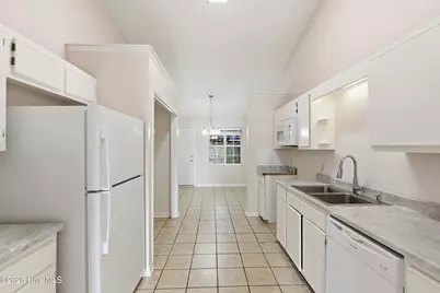 2607 Bluff View Drive #A, Greenville, NC 27834 - Photo 7