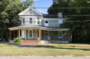 653 Third St, Ayden, NC 28513 - Photo 1