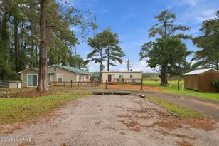 402 Gillikin Rd, Beaufort, NC 28516 - Photo 51