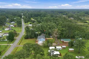 402 Gillikin Rd, Beaufort, NC 28516 - Photo 47