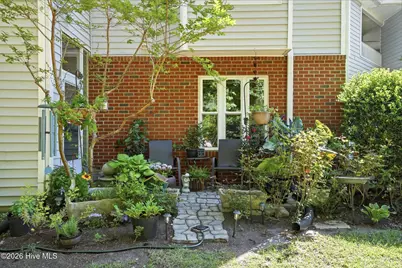 4108 Breezewood Drive #Apt 101, Wilmington, NC 28412 - Photo 3
