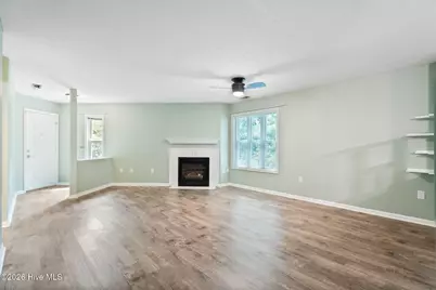 4108 Breezewood Drive #Apt 101, Wilmington, NC 28412 - Photo 9