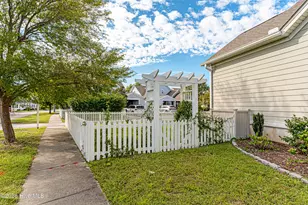 301 Hedrick St, Beaufort, NC 28516 - Photo 51