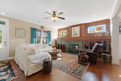 301 Hedrick Street, Beaufort, NC 28516 - Photo 11