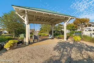 301 Hedrick St, Beaufort, NC 28516 - Photo 61