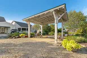 301 Hedrick St, Beaufort, NC 28516 - Photo 59