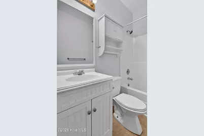 4240 Wilshire Boulevard #202e, Wilmington, NC 28403 - Photo 11
