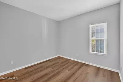 4240 Wilshire Boulevard #202e, Wilmington, NC 28403 - Photo 9