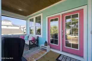 1404 Mackerel Ln, Carolina Beach, NC 28428 - Photo 3