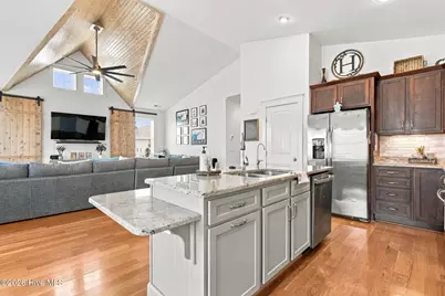 1404 Mackerel Lane, Carolina Beach, NC 28428 - Photo 9