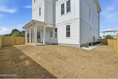 113 Ocean View Avenue, Kure Beach, NC 28449 - Photo 5