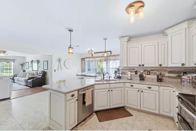109 Spring Leaf Lane, Jacksonville, NC 28540 - Photo 15