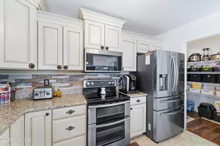 109 Spring Leaf Ln, Jacksonville, NC 28540 - Photo 23