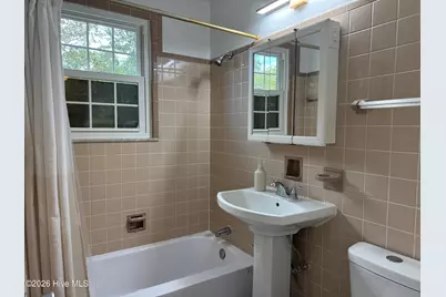 2108 High School Drive, New Bern, NC 28560 - Photo 15