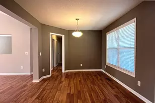 205 Woodgreen Ln, Aberdeen, NC 28315 - Photo 11