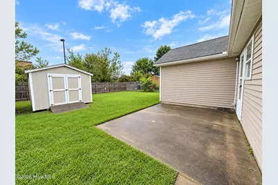 114 Old Oak Drive, Elizabeth City, NC 27909 - Photo 11