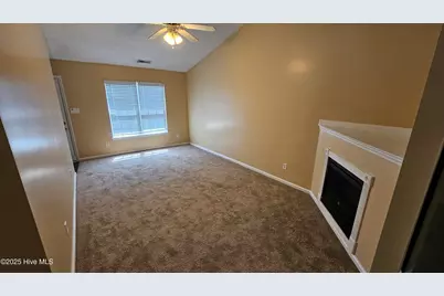 573 Corbin Street, Jacksonville, NC 28546 - Photo 7