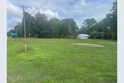 325 N Main Street, Bladenboro, NC 28320 - Photo 5