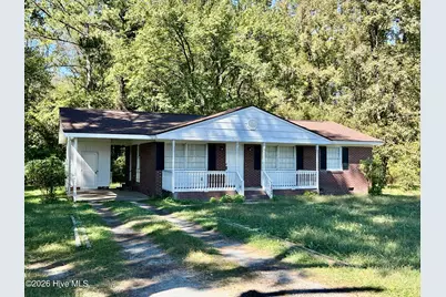 18040 Wagram Road, Laurinburg, NC 28352 - Photo 1