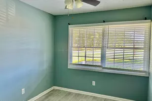 18040 Wagram Rd, Laurinburg, NC 28352 - Photo 9
