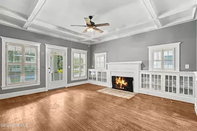 105 S Atlantic Avenue, Southport, NC 28461 - Photo 7