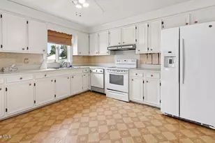 4163 Edgewood Dr, Ayden, NC 28513 - Photo 15