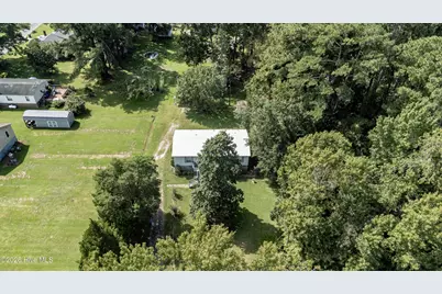 1035 W Bay Street, Belhaven, NC 27810 - Photo 27